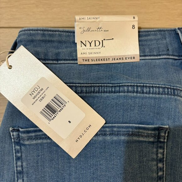 NYDJ High Rise Ami Skinny Capri Jeans in Debut - Picture 5 of 6